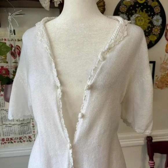 Vintage 90s STUDIO Women's L White Dainty Button Up Lace Crochet Trim Ethereal - Picture 2 of 6